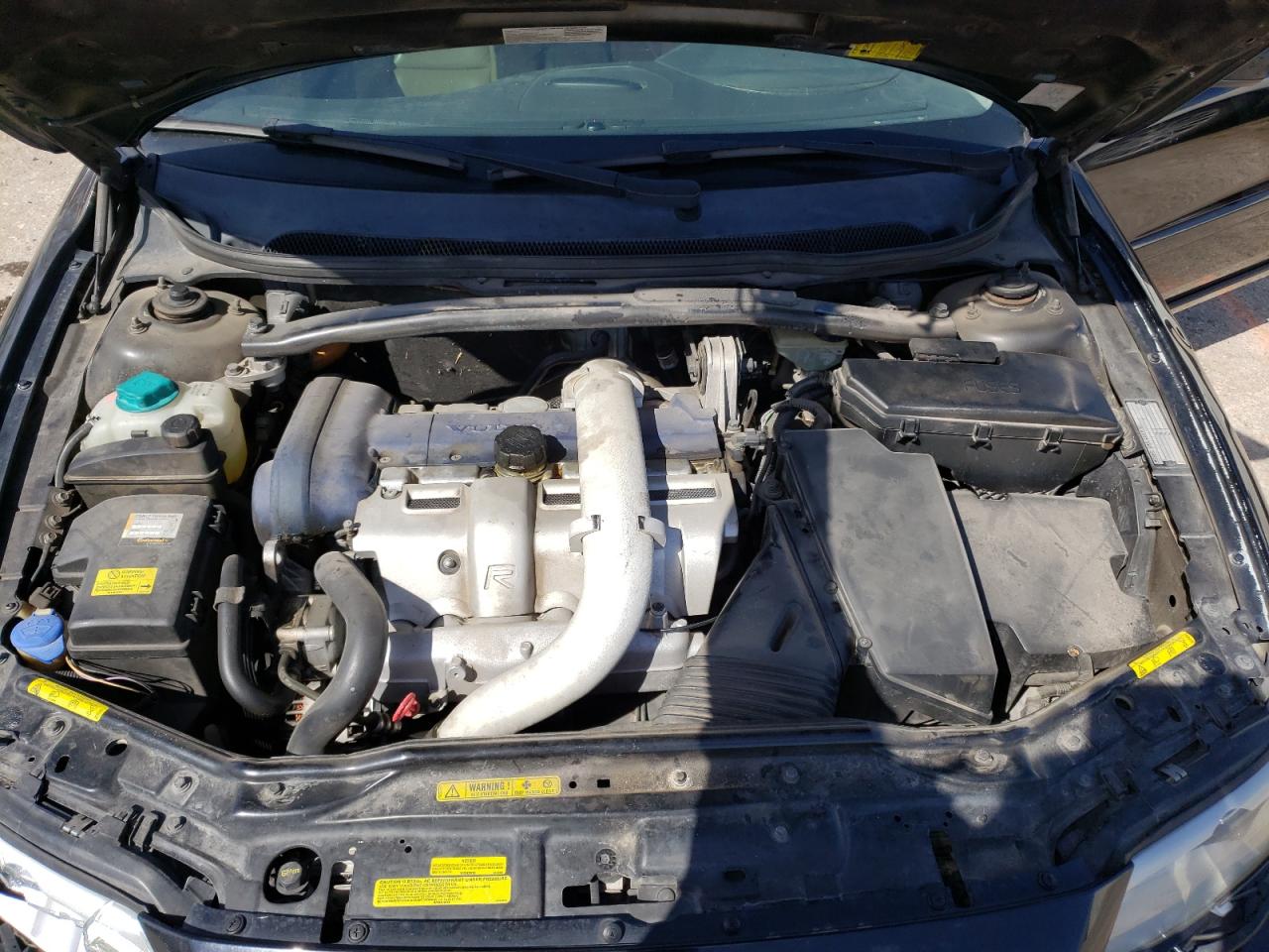 Photo 7 from auction – 2005 VOLVO S60 R with VIN YV1RH527452439005