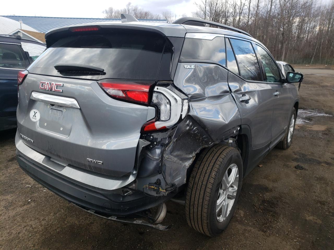 Photo 4 from auction – 2020 GMC TERRAIN SL with VIN 3GKALTEV9LL312427