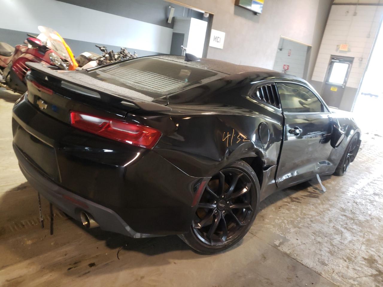 Photo 4 from auction – 2016 CHEVROLET CAMARO LT with VIN 1G1FB1RS6G0169845