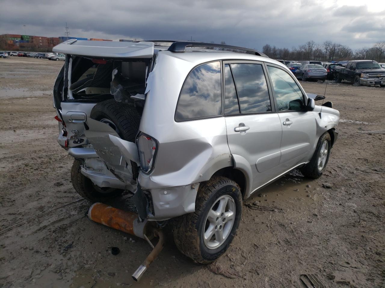 Photo 4 from auction – 2003 TOYOTA RAV4 with VIN JTEHH20V330212796
