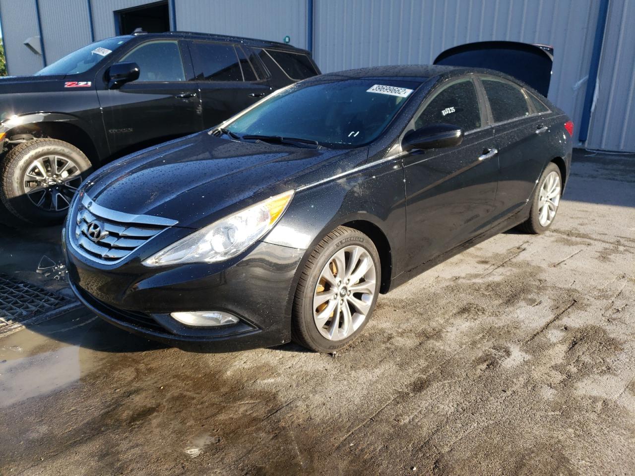 Photo 2 from auction – 2012 HYUNDAI SONATA SE with VIN 5NPEC4AC5CH431745