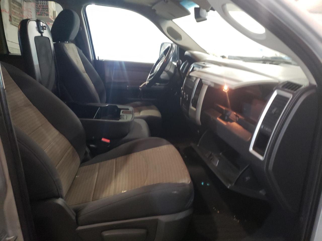 Photo 5 from auction – 2012 DODGE RAM 1500 S with VIN 1C6RD7GT5CS327949