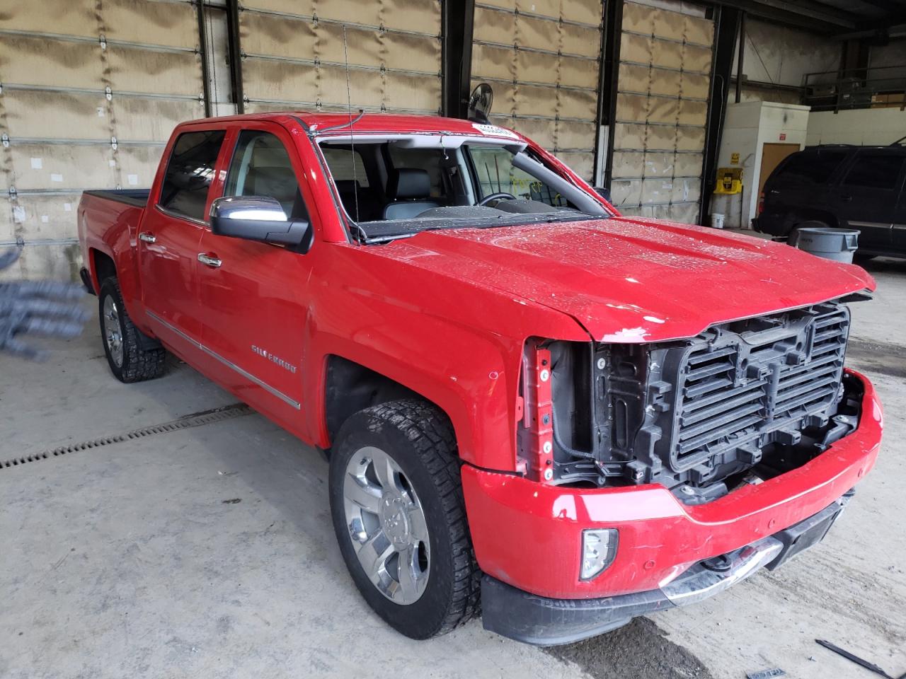 CHEVROLET SILVERADO 2018 with VIN 3GCUKSEC9JG421206 - Photo from auction
