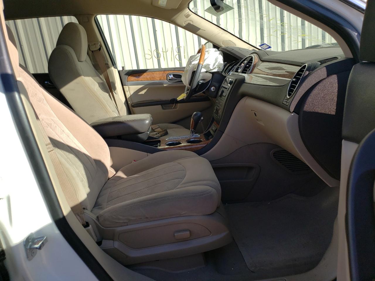 Photo 5 from auction – 2012 BUICK ENCLAVE with VIN 5GAKRBEDXCJ117171