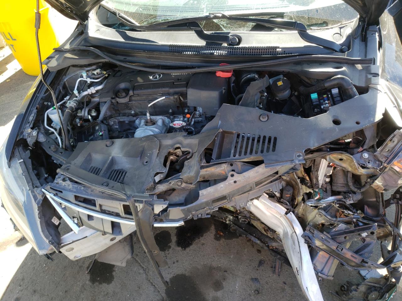 Photo 7 from auction – 2016 ACURA ILX PREMIU with VIN 19UDE2F76GA015210