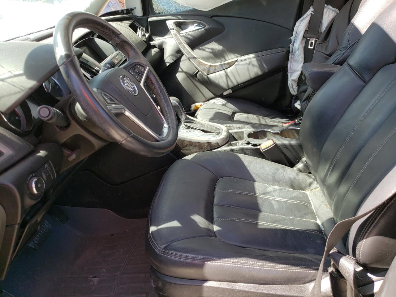 Photo 5 from auction – 2014 BUICK VERANO with VIN 1G4PS5SK1E4163210