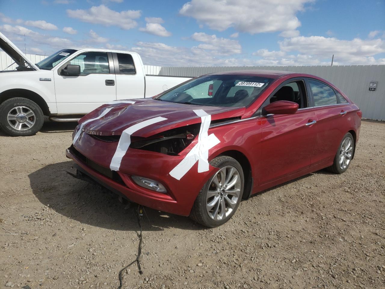 Фото 2 с аукциона – 2013 HYUNDAI SONATA SE с VIN 5NPEC4AC2DH587355