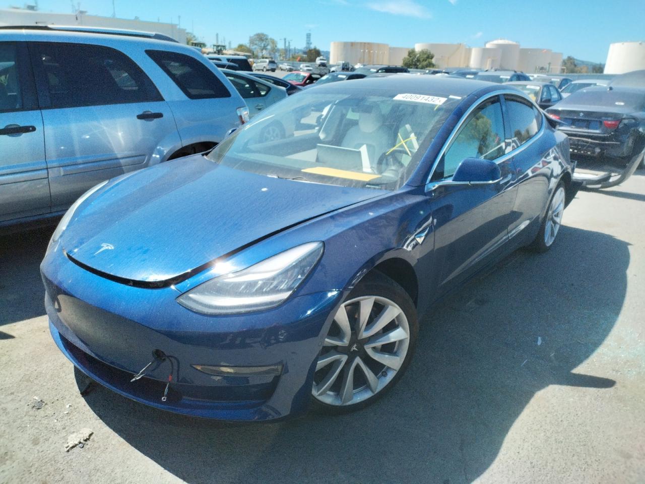 Photo 2 from auction – 2019 TESLA MODEL 3 with VIN 5YJ3E1EB9KF517851