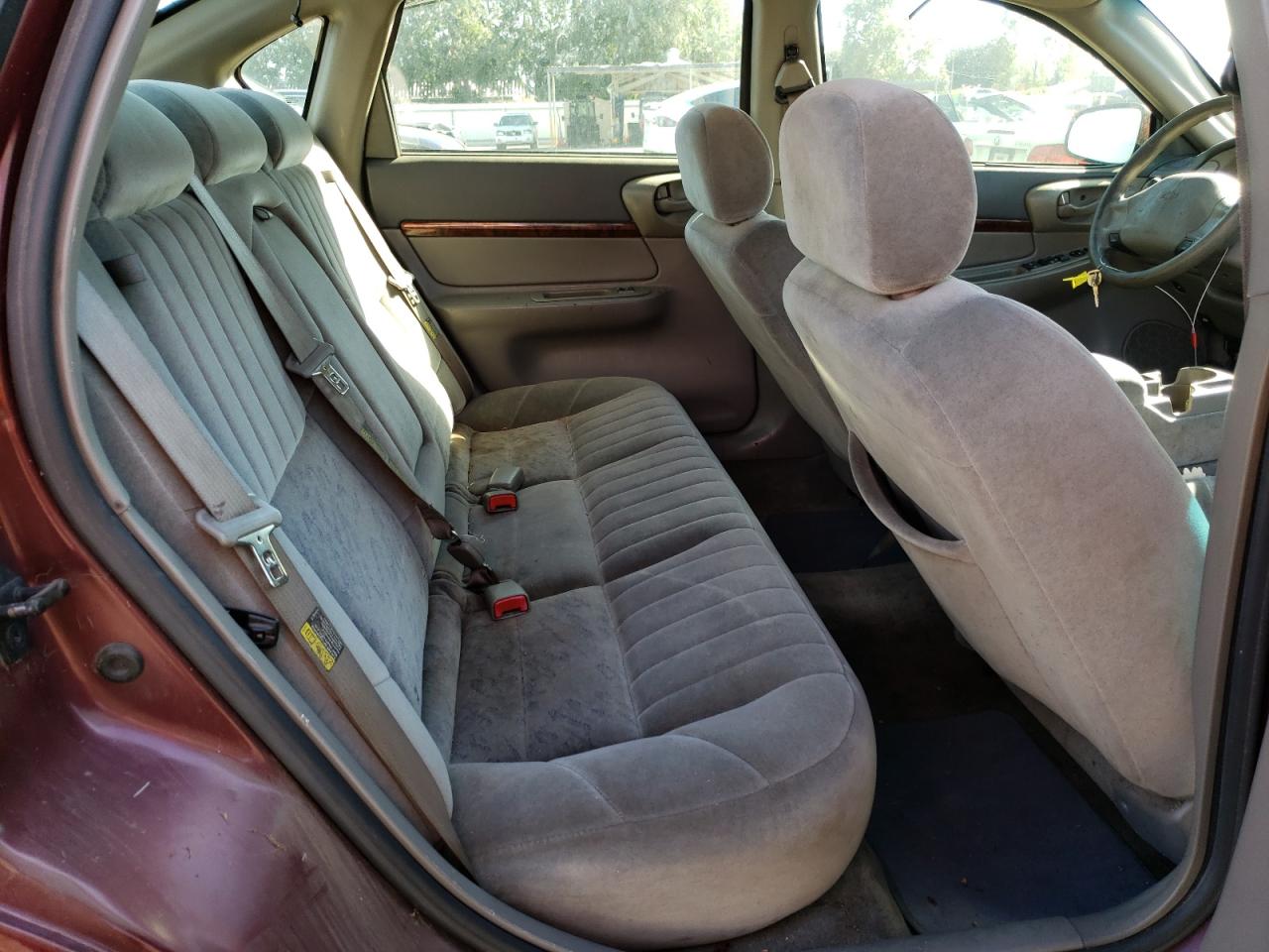 Photo 6 from auction – 2002 CHEVROLET IMPALA with VIN 2G1WF55E129201935