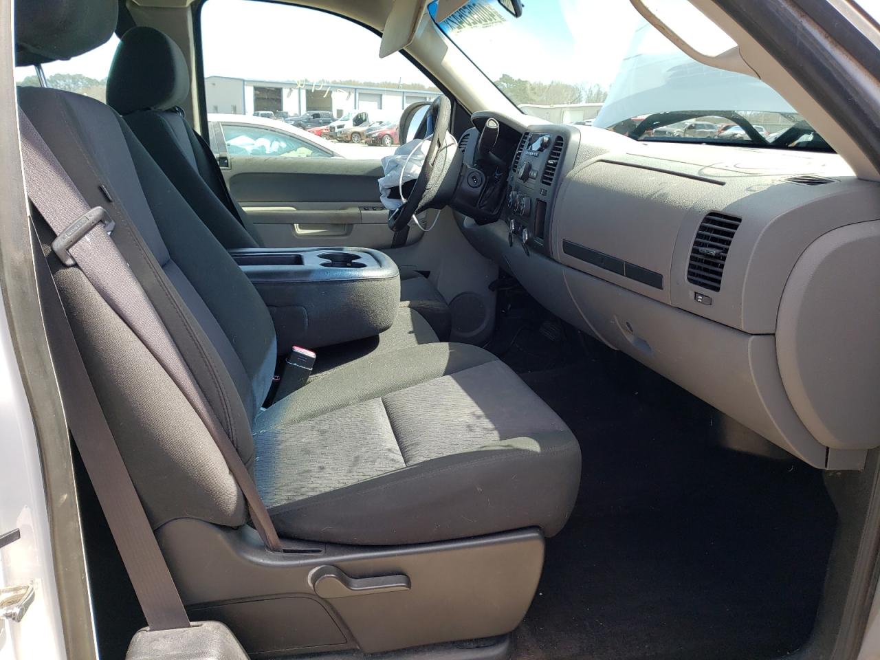 Photo 5 from auction – 2012 GMC SIERRA C15 with VIN 1GTR1TE06CZ256366