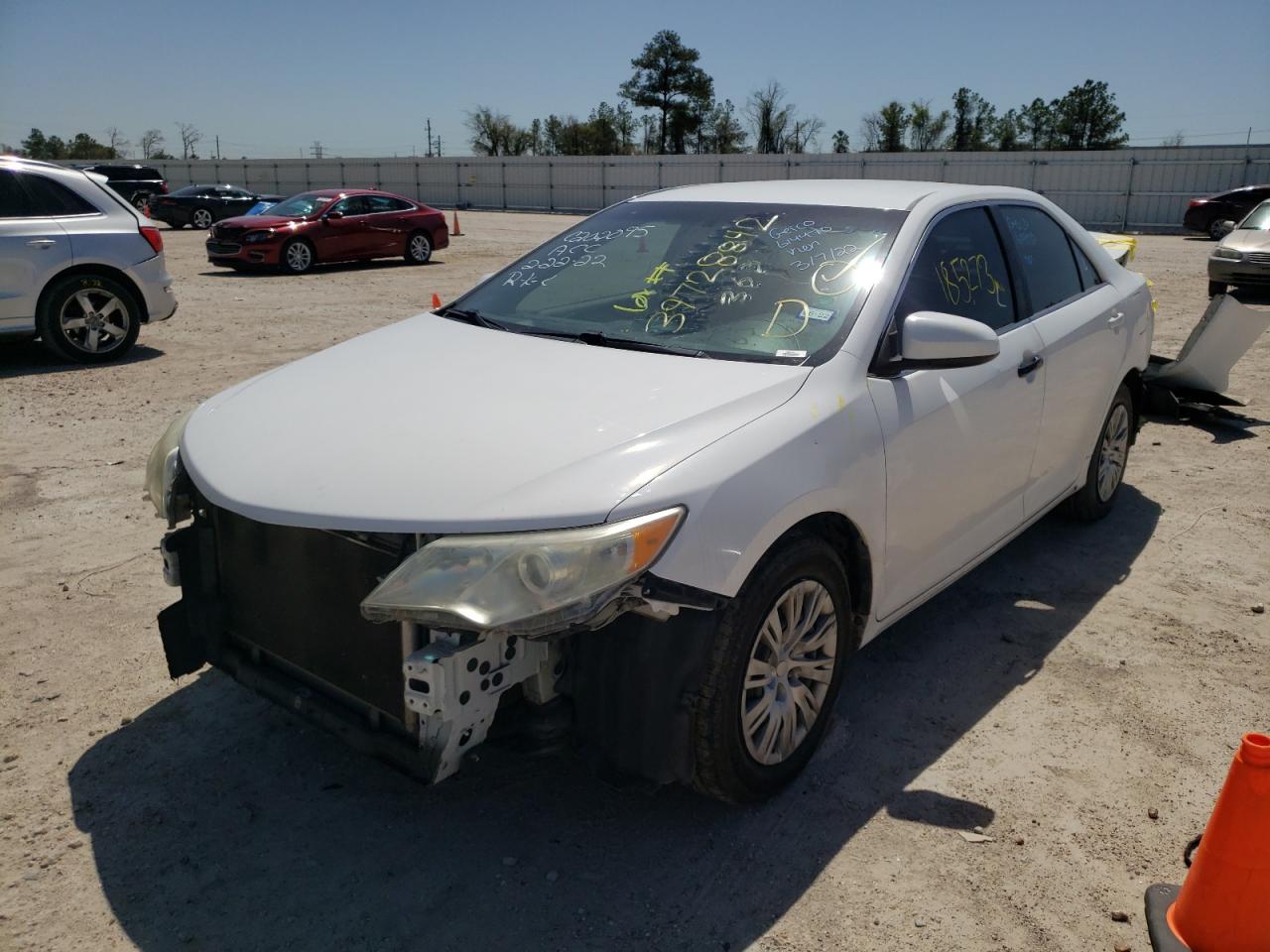 Photo 2 from auction – 2012 TOYOTA CAMRY BASE with VIN 4T1BF1FK3CU557919