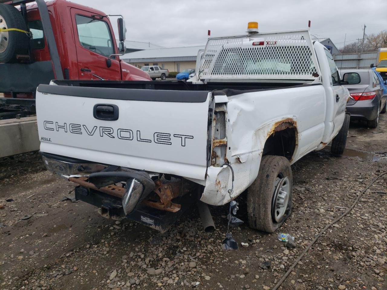 Photo 4 from auction – 2003 CHEVROLET SILVERADO with VIN 1GCHC24U33E324473