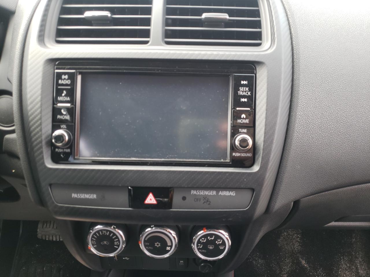 Photo 9 from auction – 2019 MITSUBISHI OUTLANDER with VIN JA4AP3AU6KU032475
