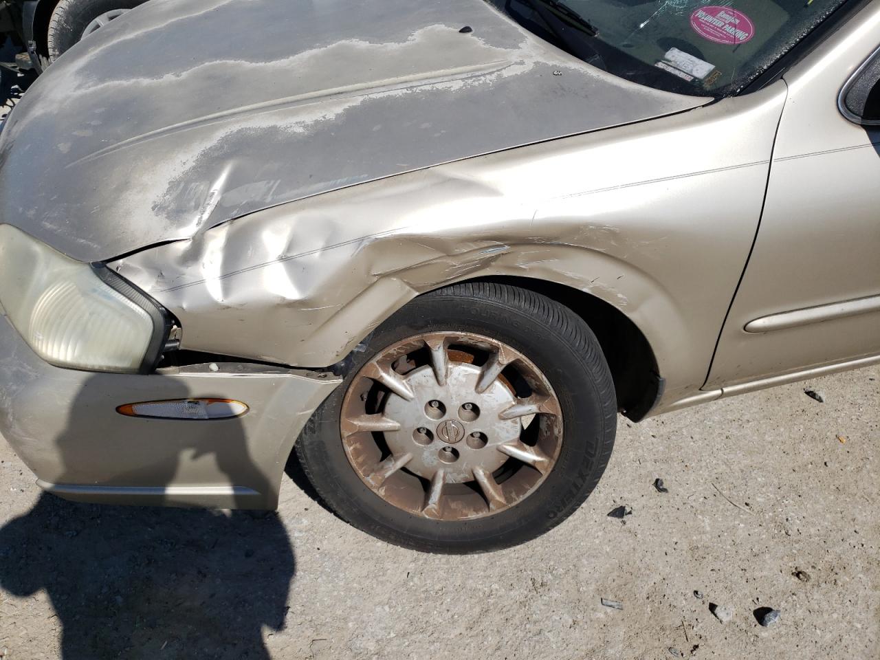 Photo 9 from auction – 2001 NISSAN MAXIMA GXE with VIN JN1CA31D01T807845