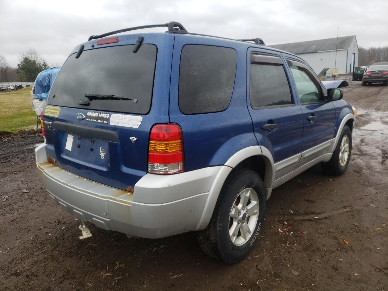 Photo 4 from auction – 2007 FORD ESCAPE XLT with VIN 1FMYU03127KB08593