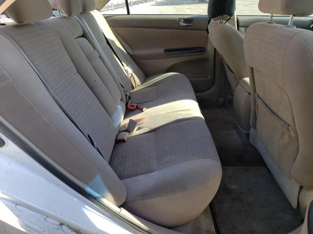Photo 6 from auction – 2005 TOYOTA CARMRY with VIN 4T1BE30K55U604233