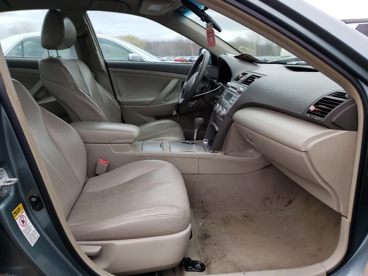 Photo 5 from auction – 2011 TOYOTA CAMRY BASE with VIN 4T4BF3EK3BR103798