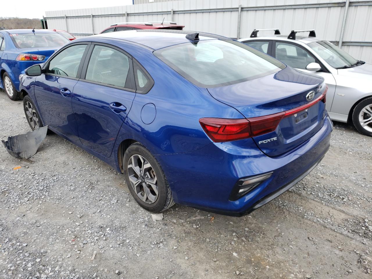Photo 3 from auction – 2019 KIA FORTE FE with VIN 3KPF24AD2KE102343