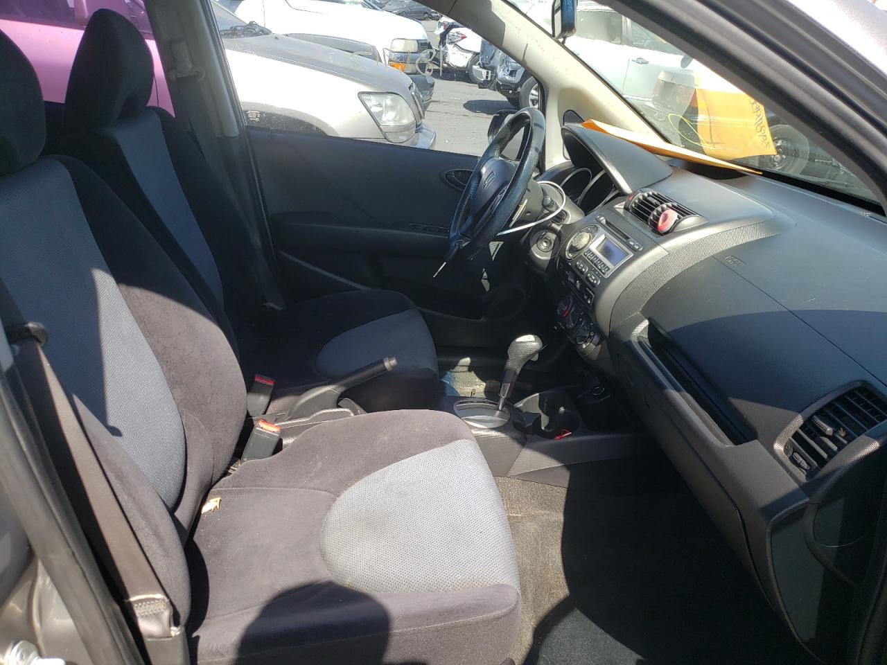 Photo 5 from auction – 2007 HONDA FIT S with VIN JHMGD386X7S039737