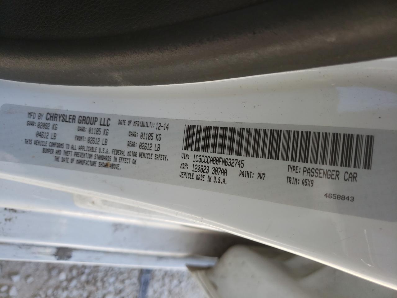 Photo 10 from auction – 2015 CHRYSLER 200 LIMITE with VIN 1C3CCCAB0FN632745