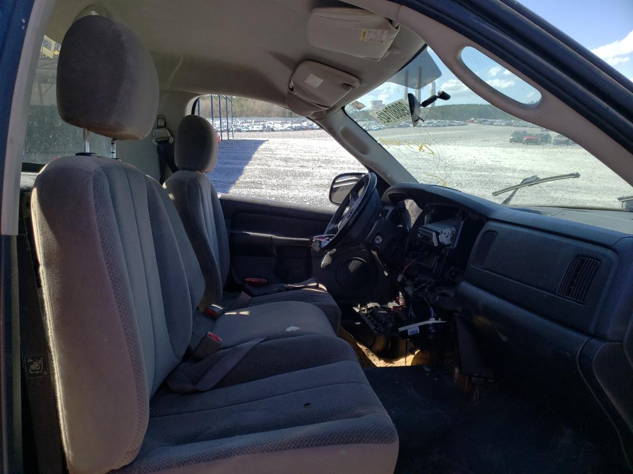 Photo 5 from auction – 2003 DODGE RAM 1500 S with VIN 1D7HA16D53J682216