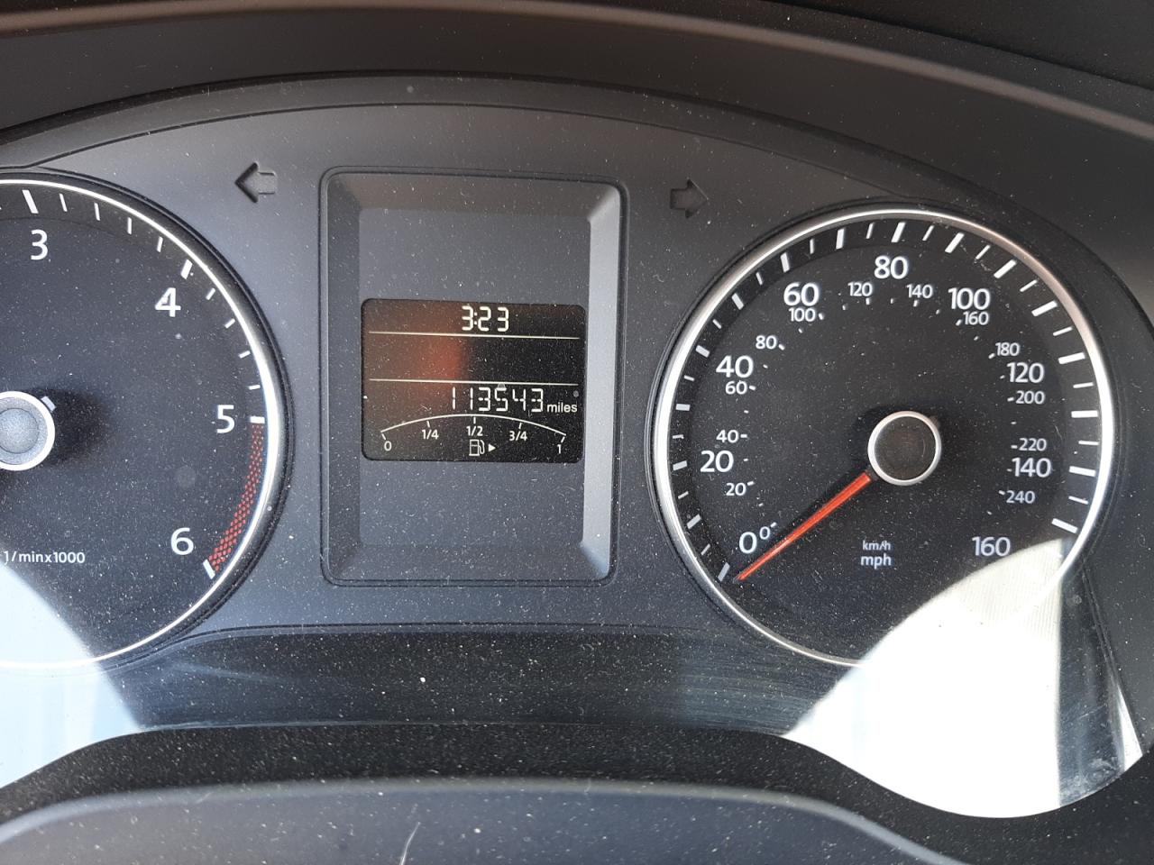 Photo 8 from auction – 2014 VOLKSWAGEN JETTA TDI with VIN 3VWLL7AJ3EM220545