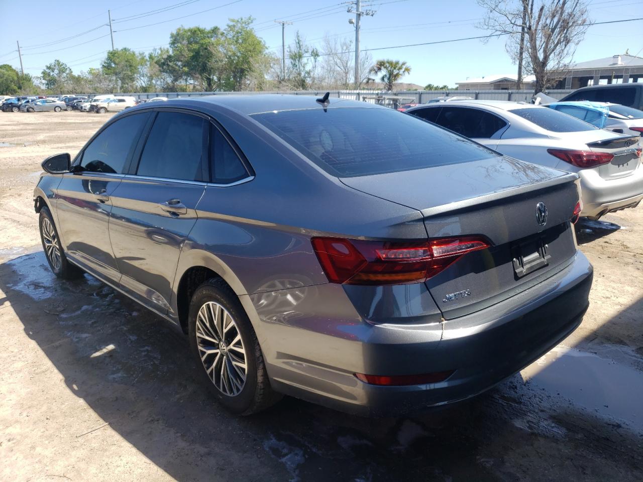 Photo 3 from auction – 2019 VOLKSWAGEN JETTA S with VIN 3VWC57BU2KM079594
