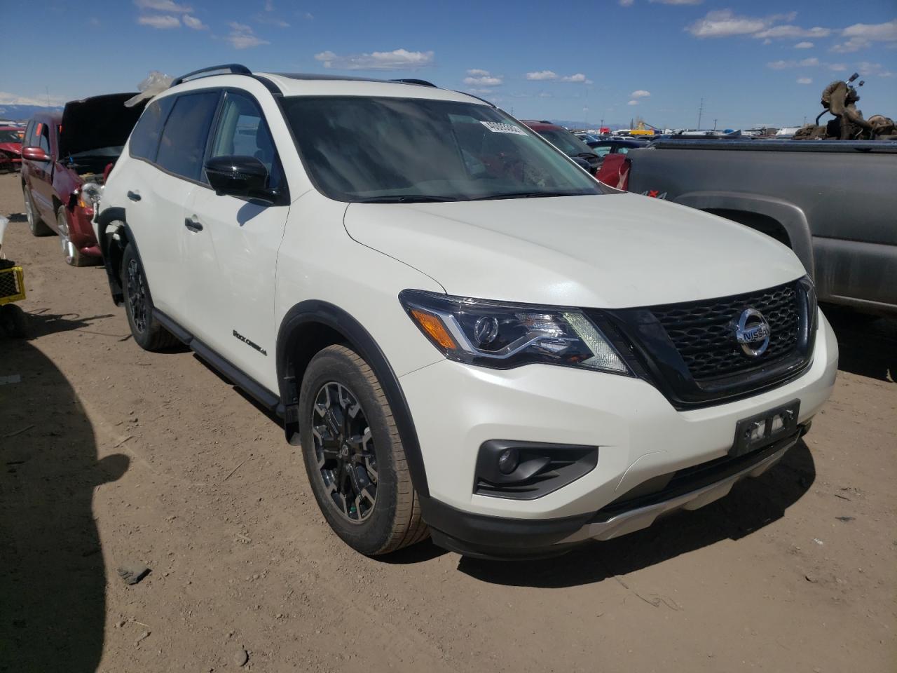 NISSAN PATHFINDER 2020 with VIN 5N1DR2CM4LC633357 - Photo from auction