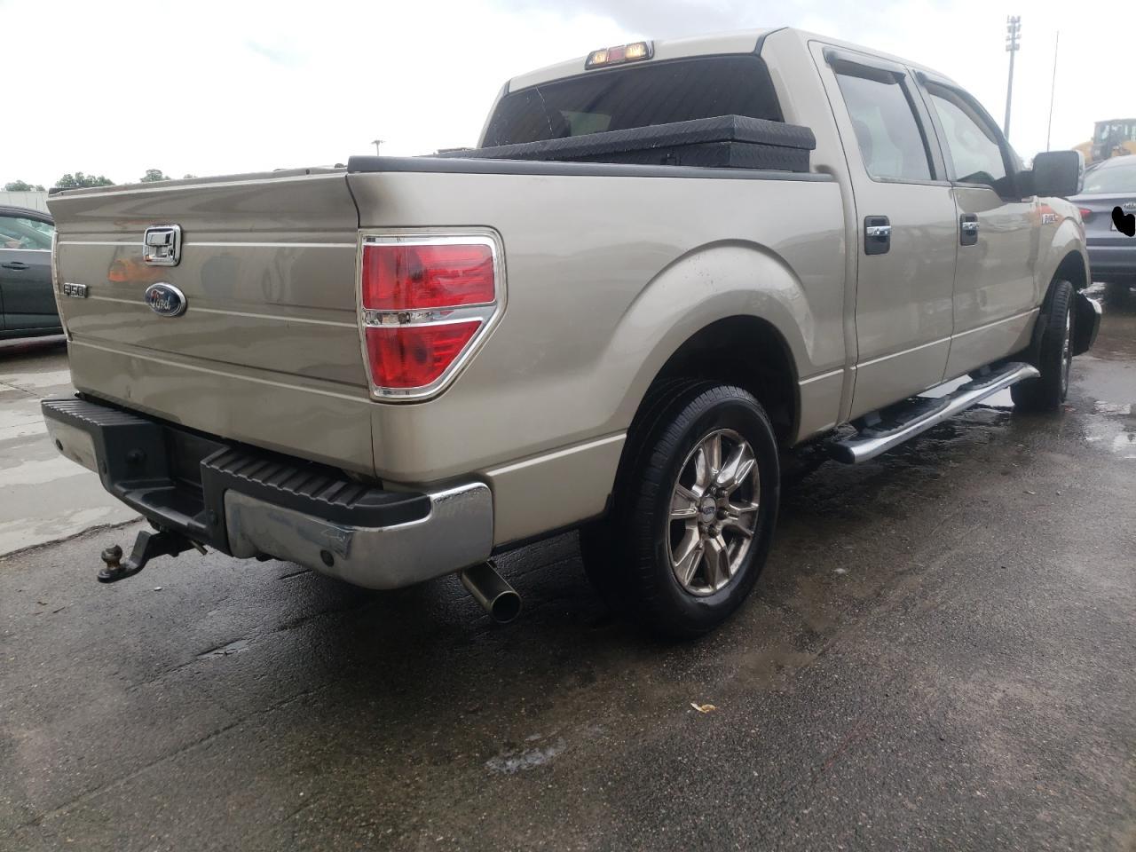 Photo 4 from auction – 2010 FORD F150 SUPER with VIN 1FTEW1C86AFC68786
