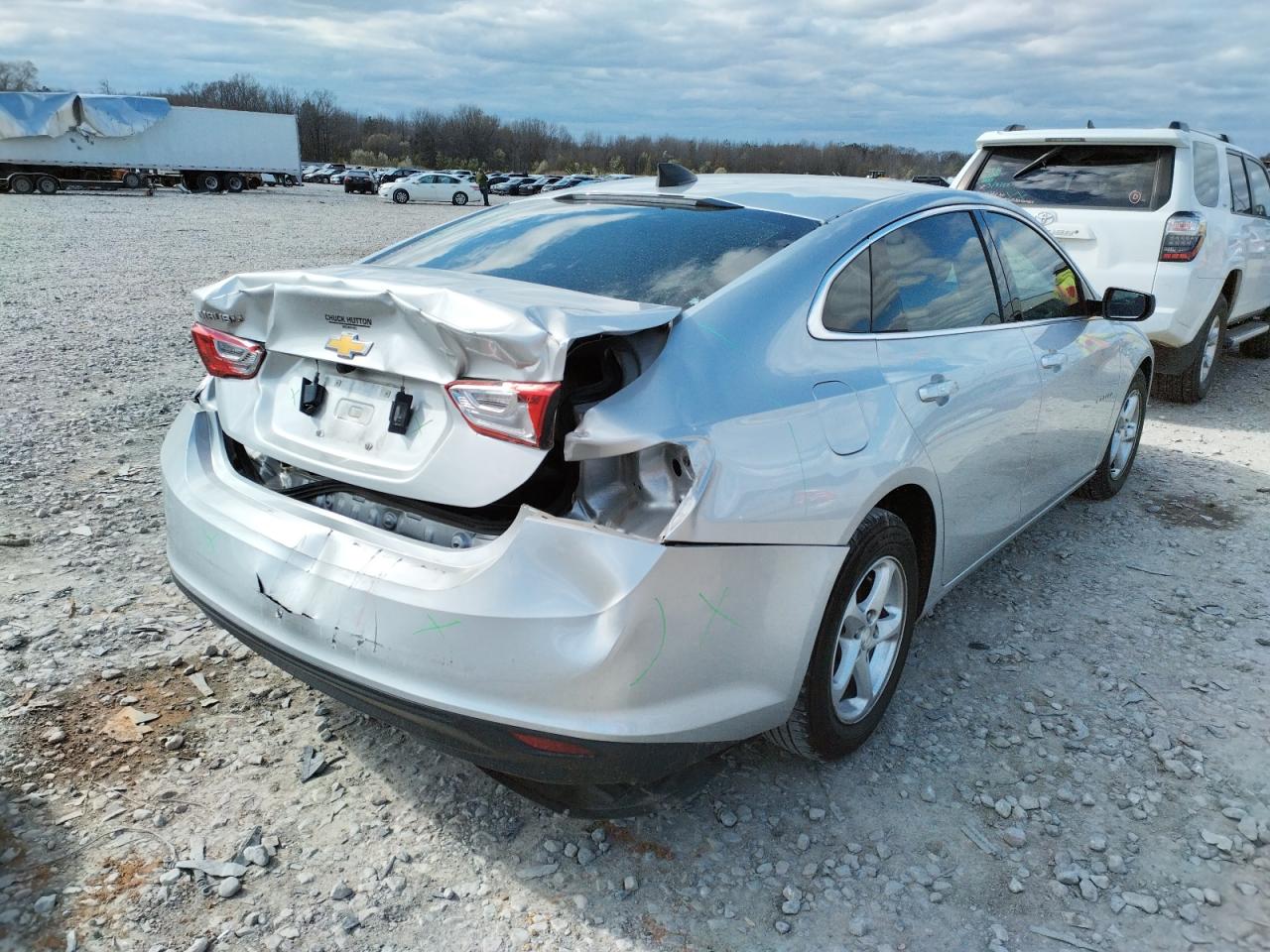 Photo 4 from auction – 2018 CHEVROLET MALIBU LS with VIN 1G1ZB5ST4JF279689