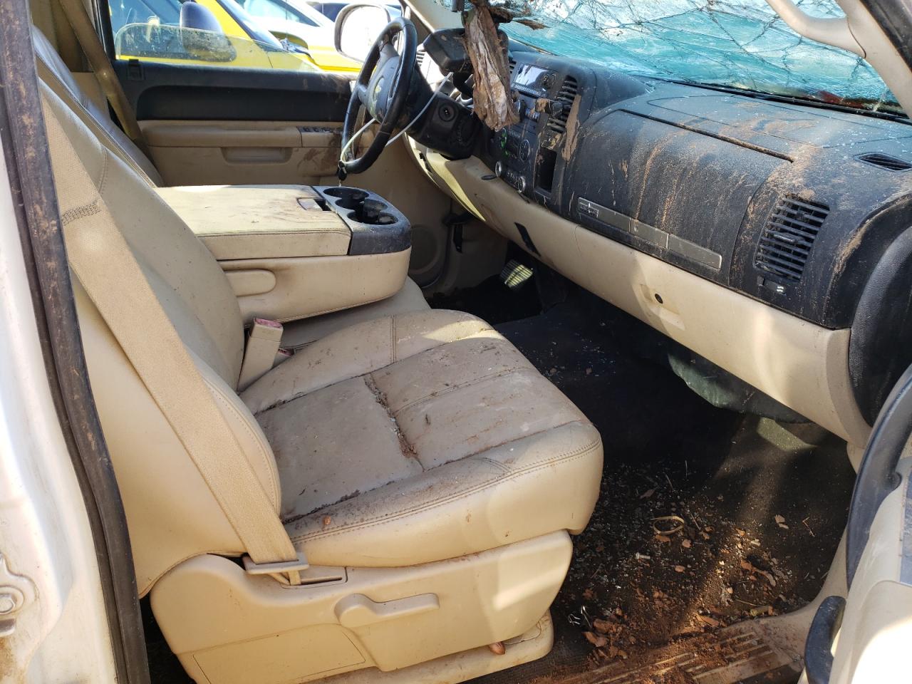 Photo 5 from auction – 2011 CHEVROLET SILVERADO with VIN 3GCPCSE00BG393460