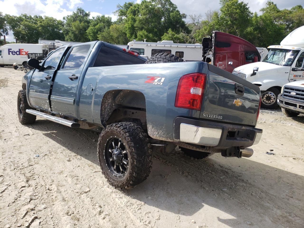 Photo 3 from auction – 2013 CHEVROLET SILVERADO with VIN 1GC1KXC87DF242859