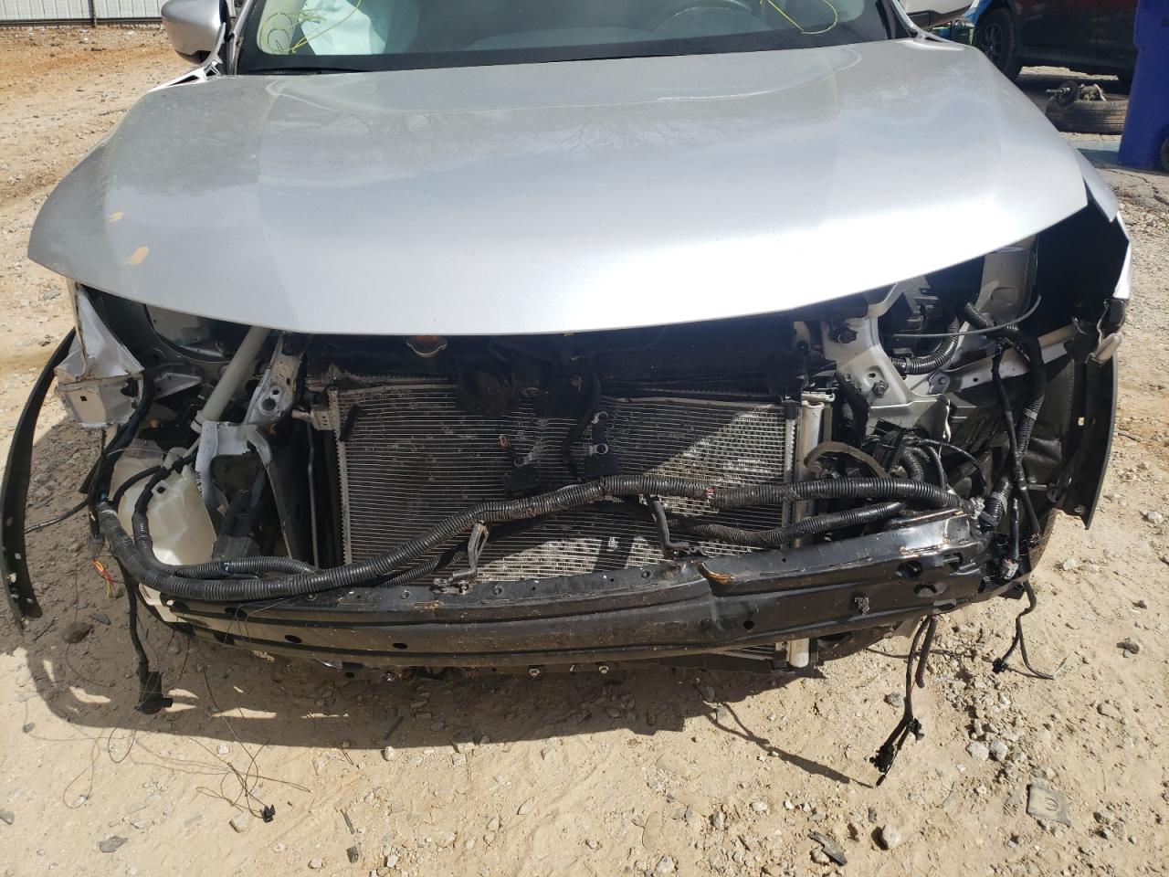 Photo 9 from auction – 2018 NISSAN ROGUE S with VIN KNMAT2MT6JP531207