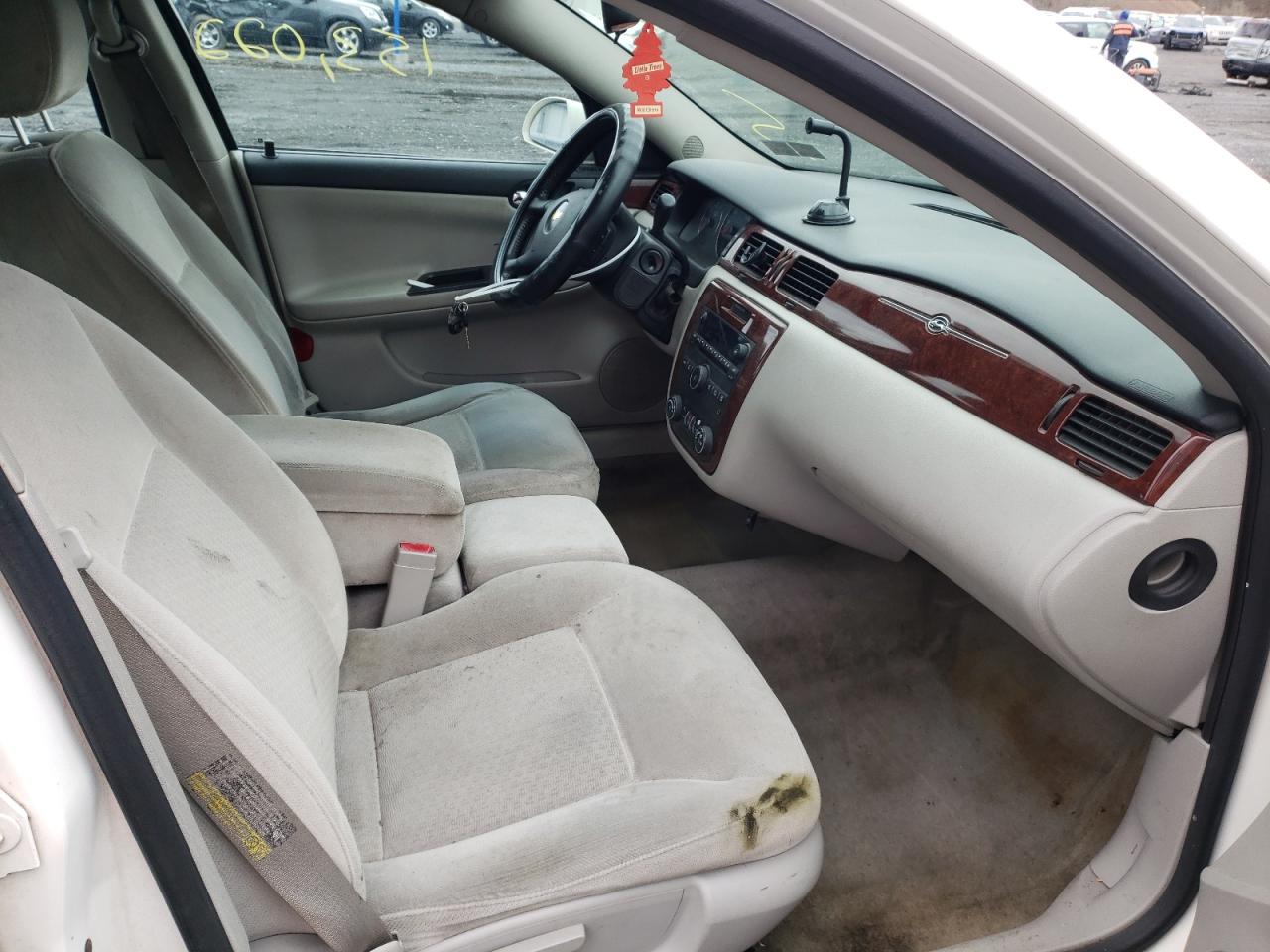 Photo 5 from auction – 2006 CHEVROLET IMPALA with VIN 2G1WT58K569108142