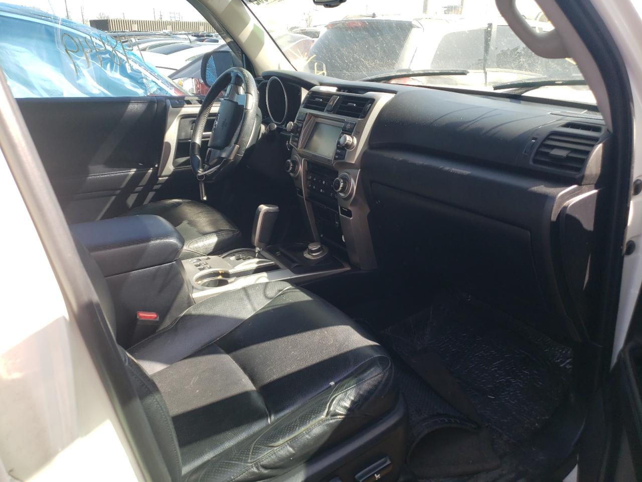 Photo 5 from auction – 2010 TOYOTA 4RUNNER SR with VIN JTEBU5JRXA5010204