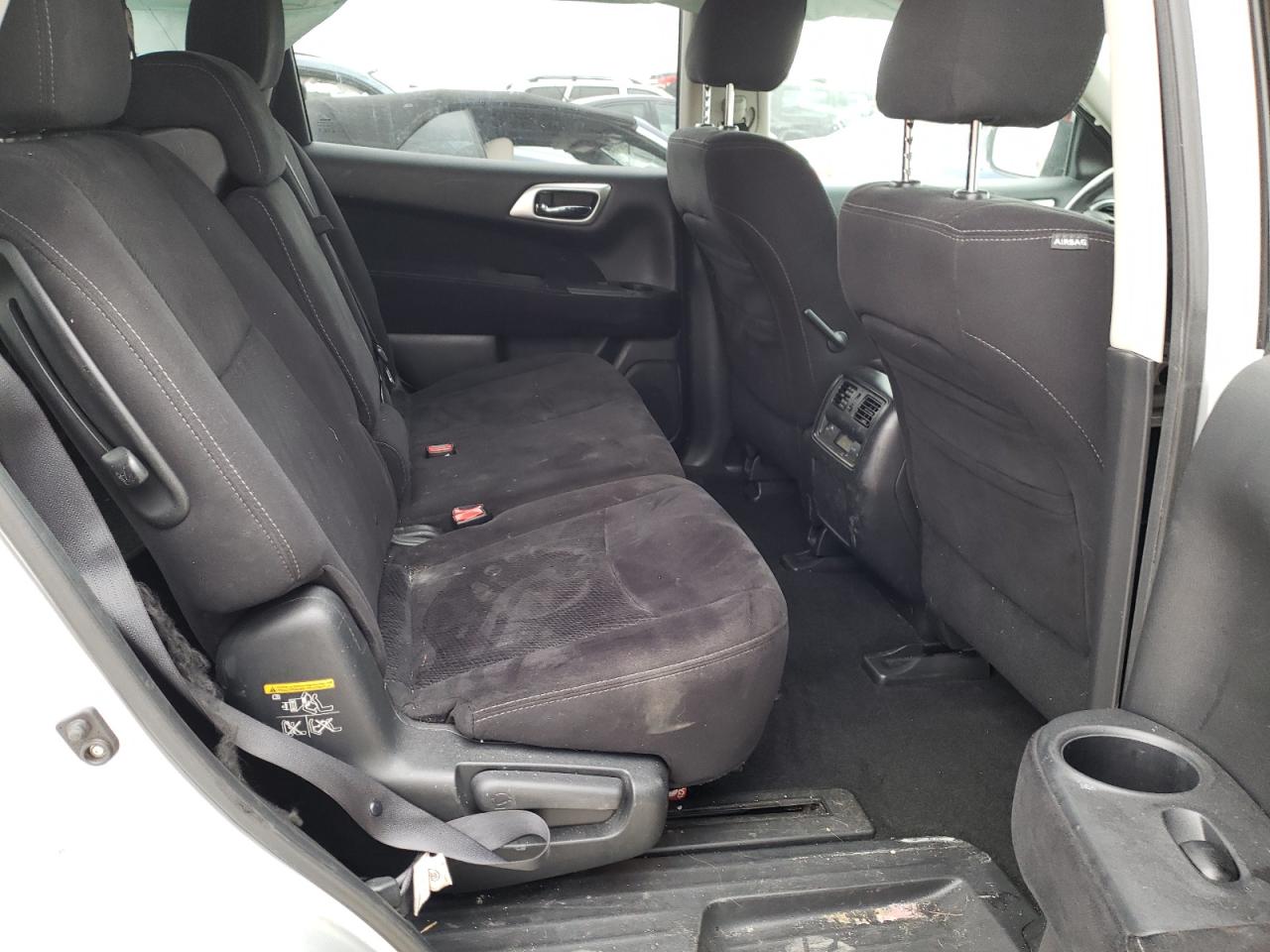 Photo 6 from auction – 2013 NISSAN PATHFINDER with VIN 5N1AR2MM0DC673695