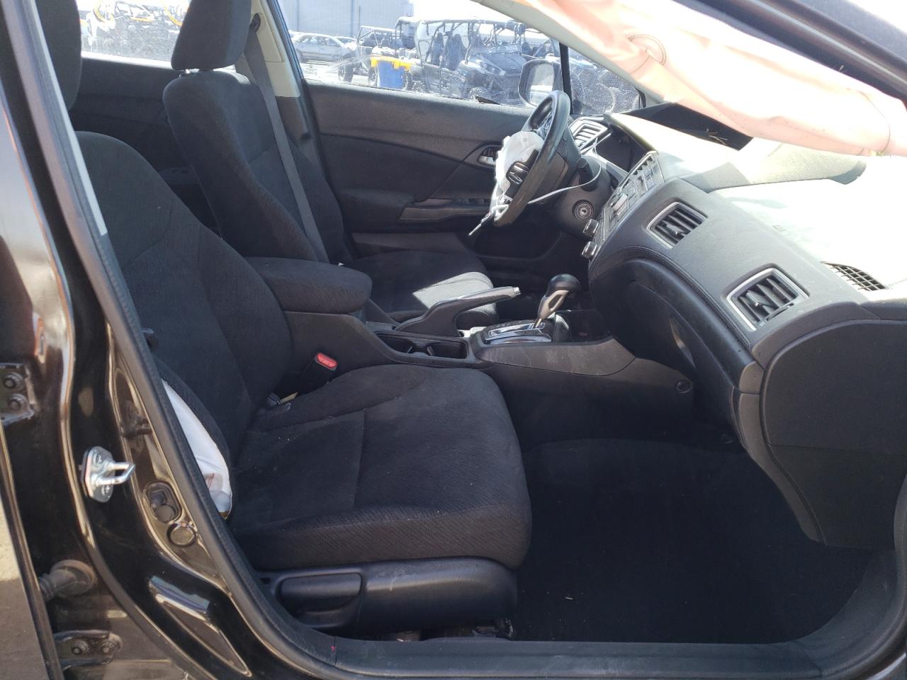 Photo 5 from auction – 2013 HONDA CIVIC HF with VIN 2HGFB2F69DH533527