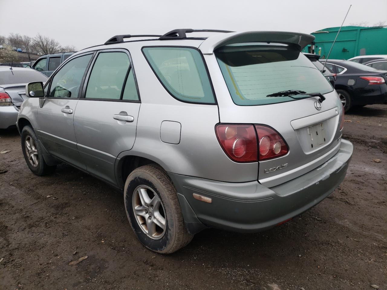 Photo 3 from auction – 2000 LEXUS RX 300 with VIN JT6HF10U4Y0113530