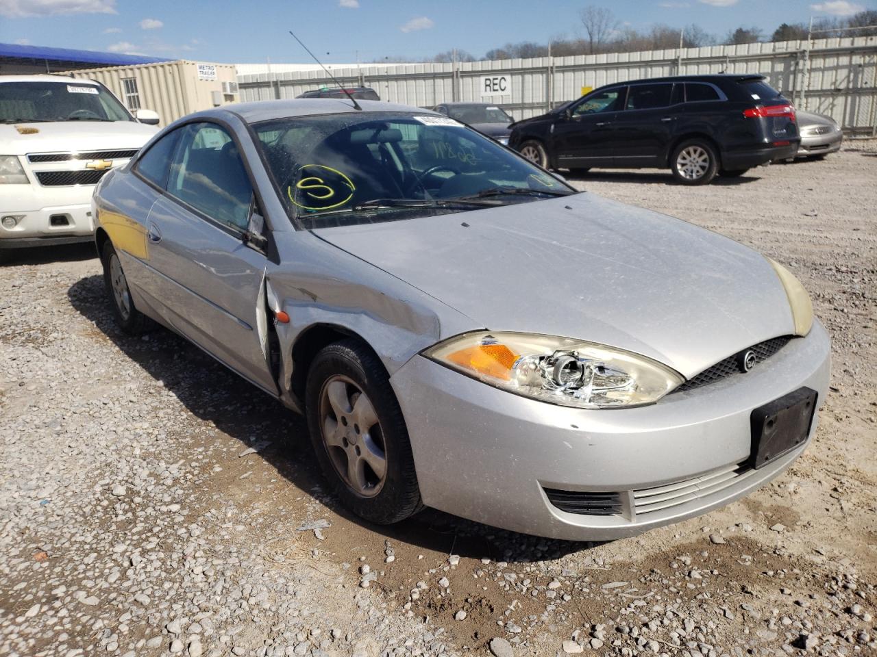 Photo 1 from auction – 2002 MERCURY COUGAR V6 with VIN 1ZWFT61L025604675