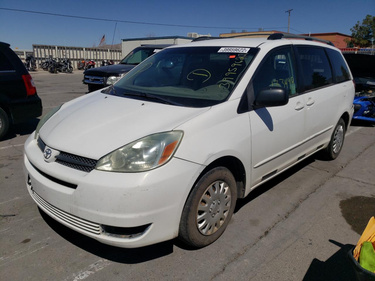 Photo 2 from auction – 2004 TOYOTA SIENNA CE with VIN 5TDZA23C94S123627