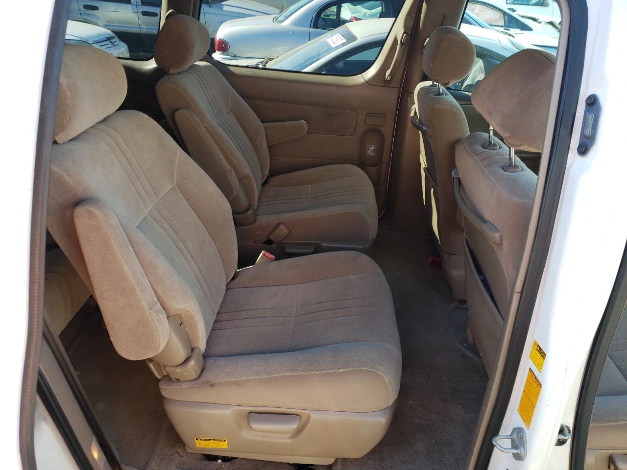 Photo 6 from auction – 2002 TOYOTA SIENNA LE with VIN 4T3ZF13C32U487310