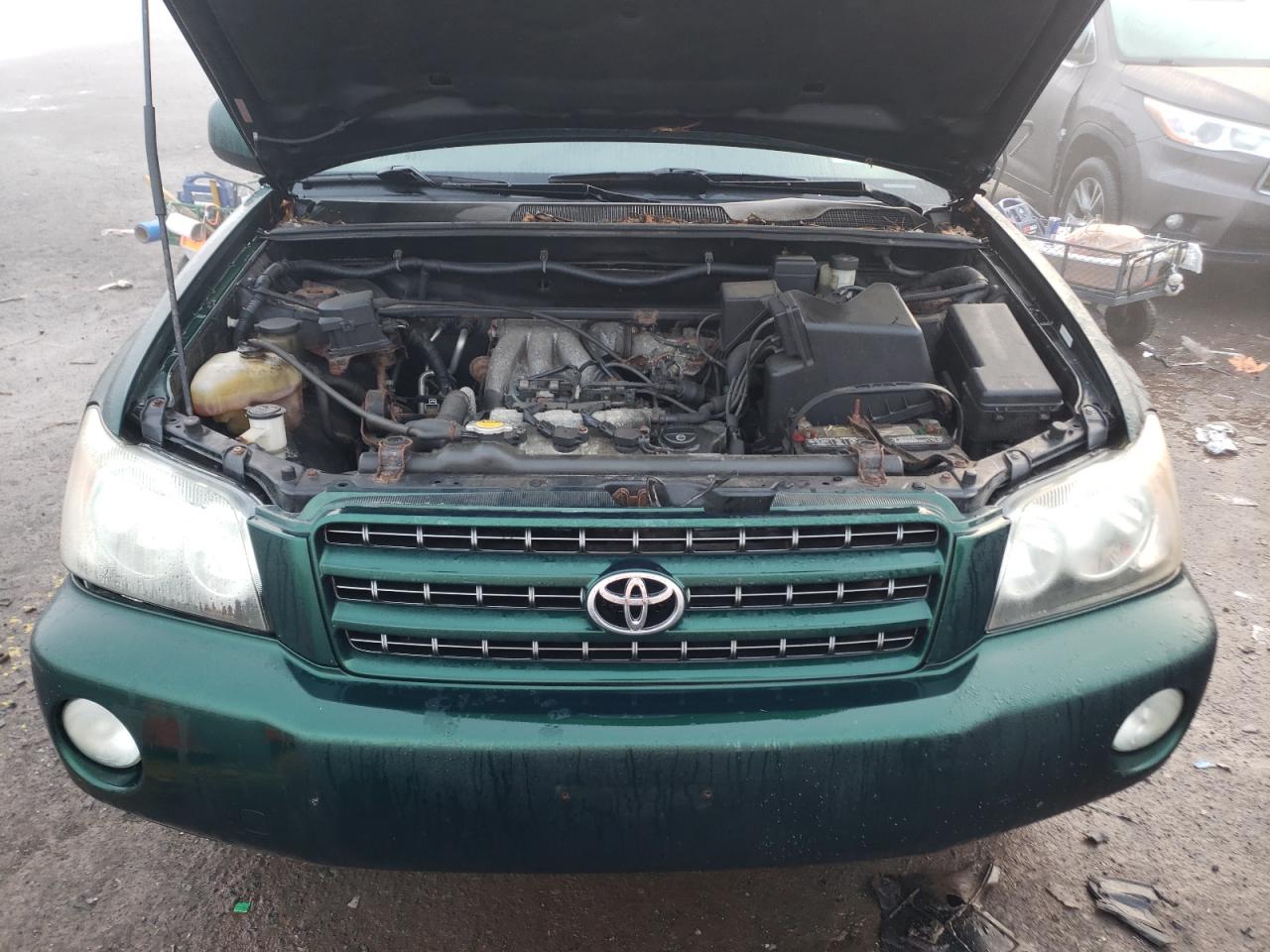 Photo 7 from auction – 2002 TOYOTA HIGHLANDER with VIN JTEHF21A320054105