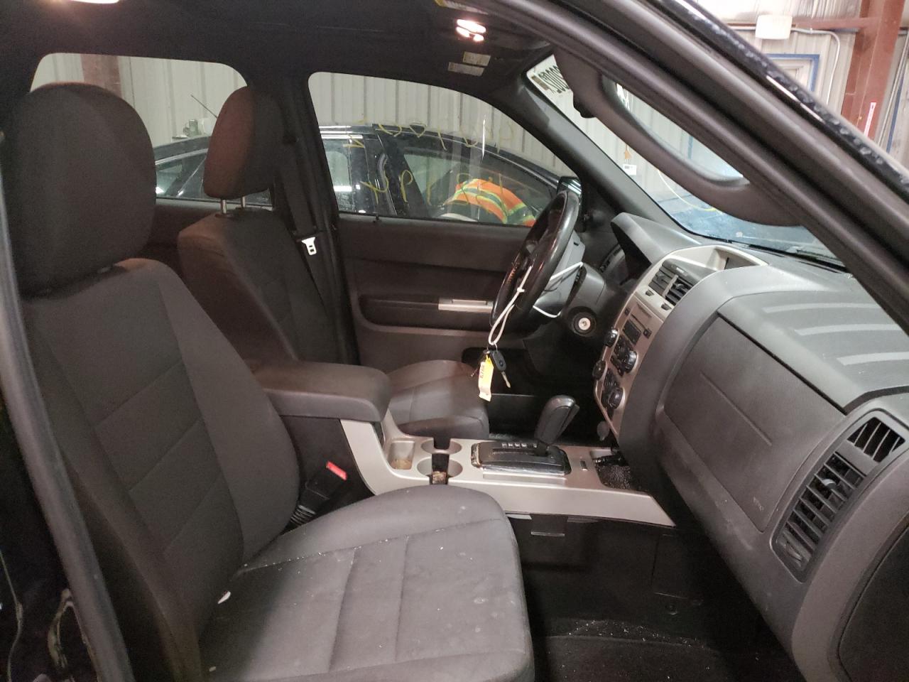 Photo 5 from auction – 2012 FORD ESCAPE XLT with VIN 1FMCU0D79CKC78361