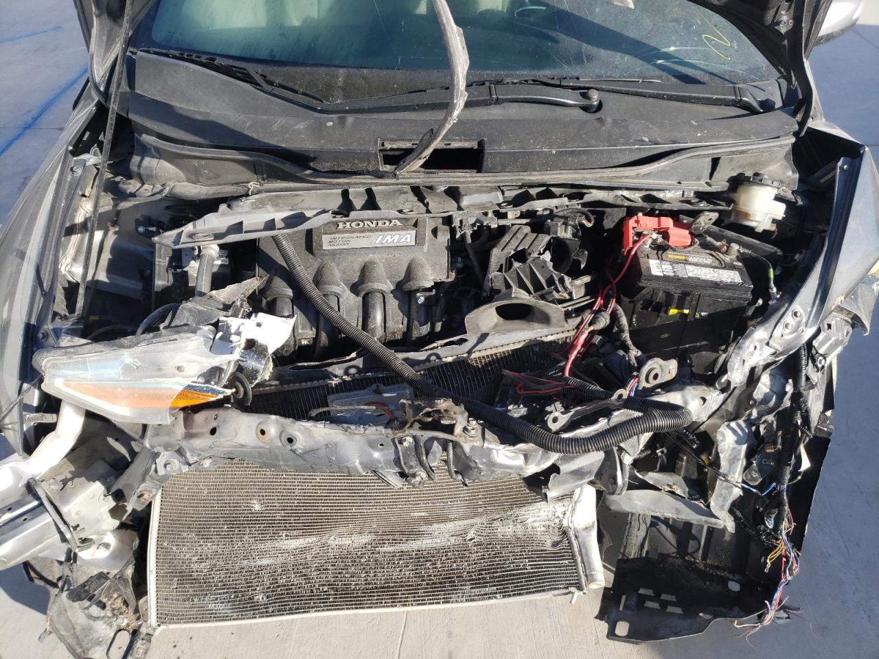 Photo 7 from auction – 2010 HONDA INSIGHT with VIN JHMZE2H70AS002597