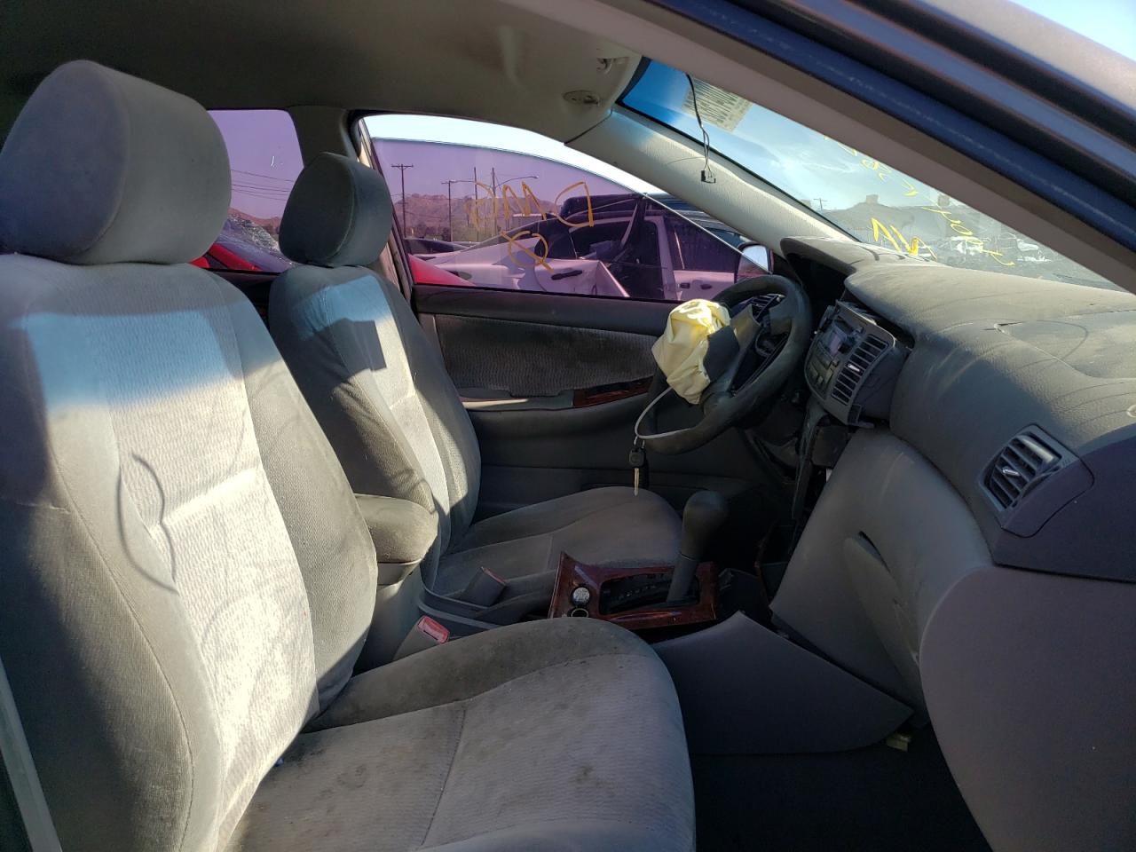 Photo 5 from auction – 2006 TOYOTA COROLLA CE with VIN 1NXBR32E46Z600042