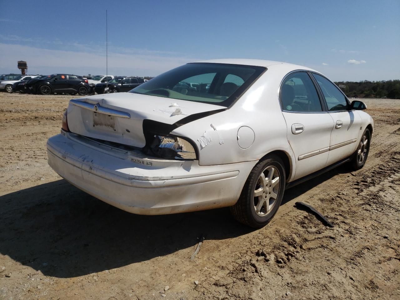 Photo 4 from auction – 2000 MERCURY SABLE LS P with VIN 1MEFM55S0YA634919