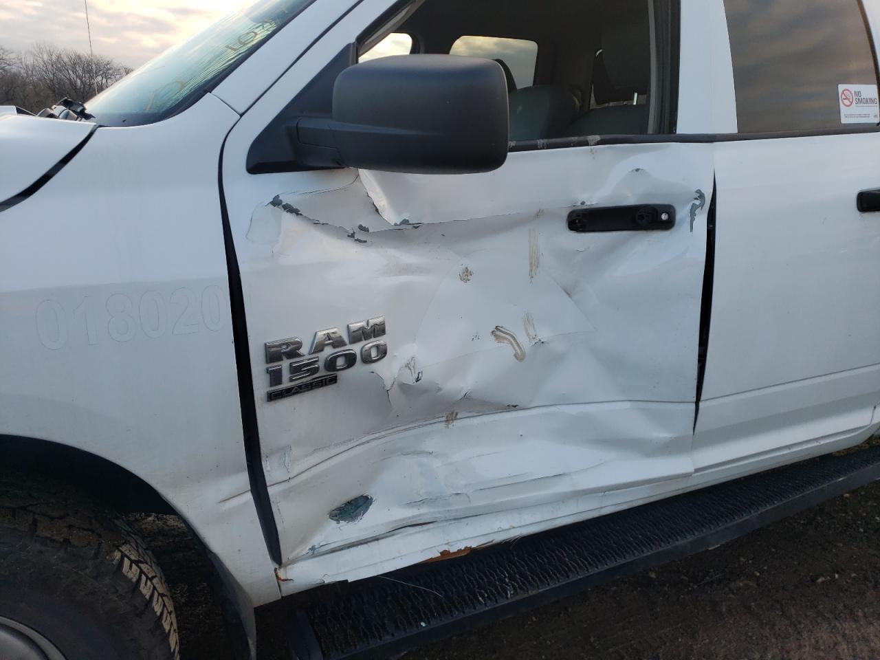 Photo 9 from auction – 2019 RAM 1500 CLASS with VIN 1C6RR7FGXKS735772