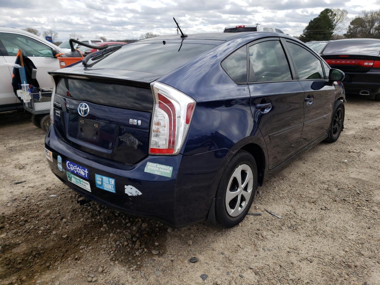 Photo 4 from auction – 2012 TOYOTA PRIUS with VIN JTDKN3DU2C1602843