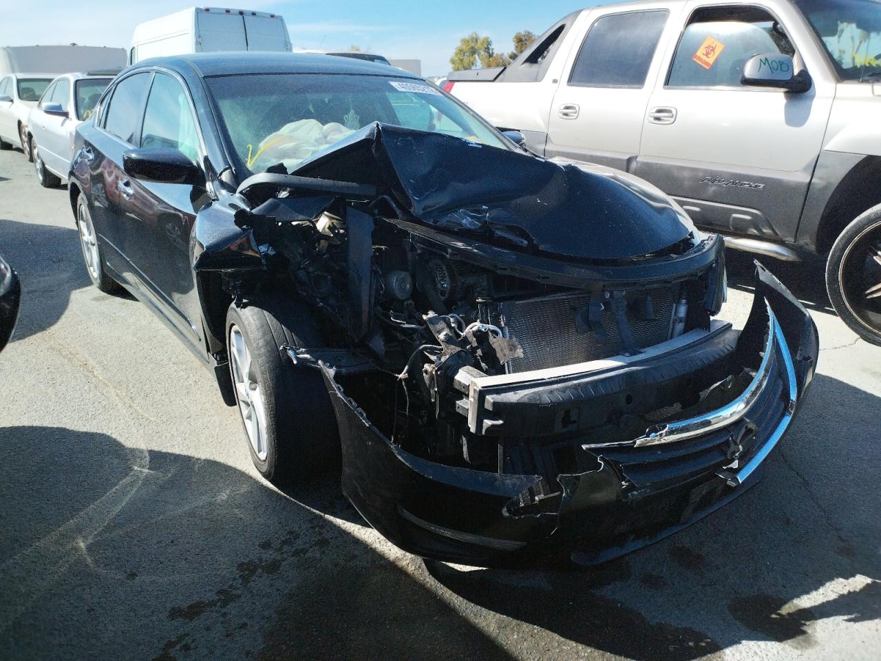 NISSAN ALTIMA 2.5 2014 with VIN 1N4AL3AP1EC318102 - Photo from auction