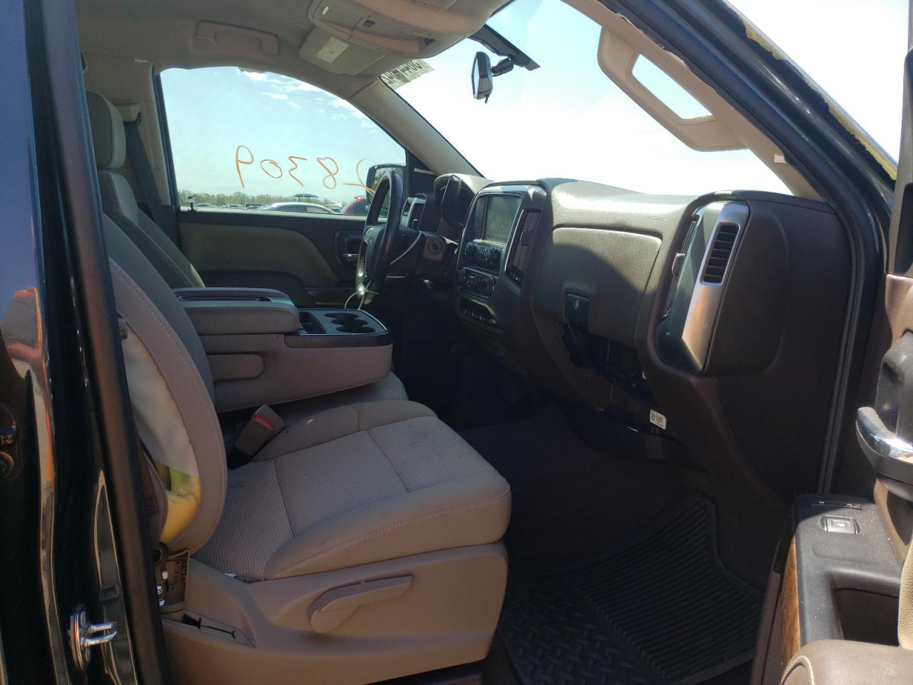 Photo 5 from auction – 2018 CHEVROLET SILVERADO with VIN 3GCPCREC6JG315914